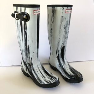 Hunter marble wellies rain boots black white 6 7